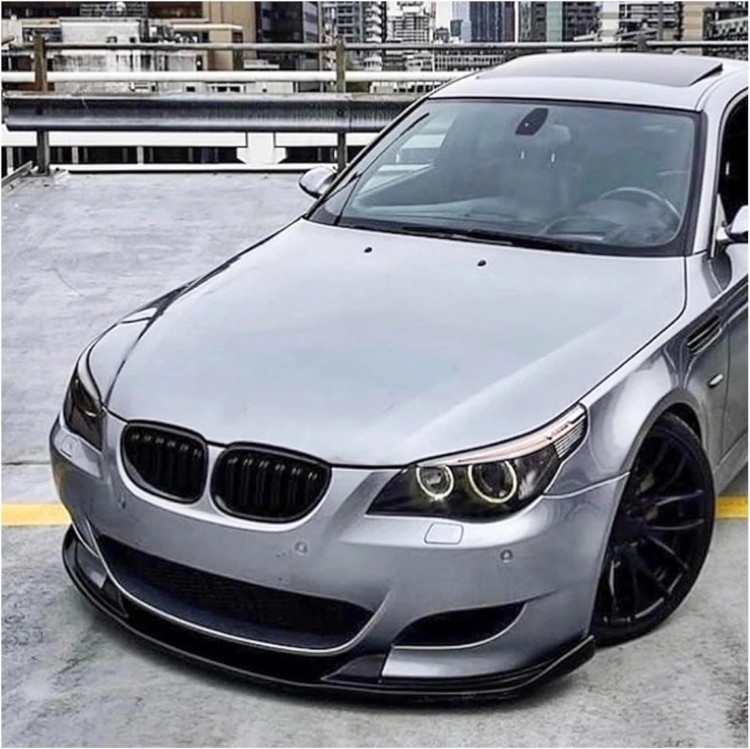 DOKŁADKA ZDERZAKA PRZEDNIEGO BMW 5 SERII E60 / E61 M5 05+ T2