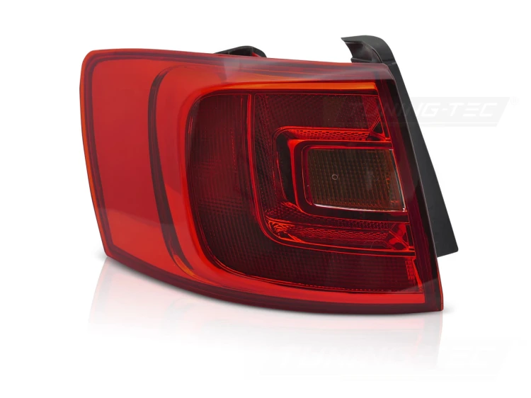 LAMPA TYLNA LEWA TYC VW JETTA 11-14