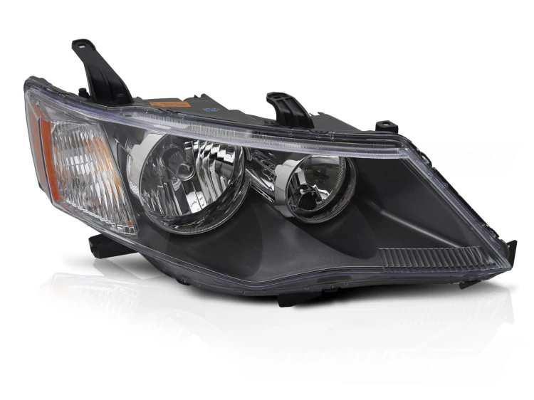 LAMPA PRZEDNIA PRAWA TYC MITSUBISHI OUTLANDER 06-10