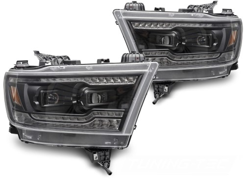 LAMPY PRZEDNIE REFLEKTORY BLACK DODGE RAM 19-22 FULL LED