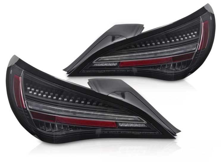 LAMPY TYLNE MERCEDES CLA C117 13-19 OE LED