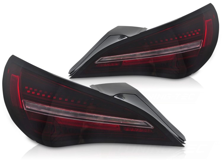 LAMPY TYLNE RED MERCEDES CLA C117 13-19 OE LED