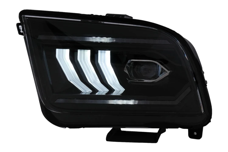 LAMPY PRZEDNIE REFLEKTORY FORD MUSTANG V PRE-FACELIFT 05-09