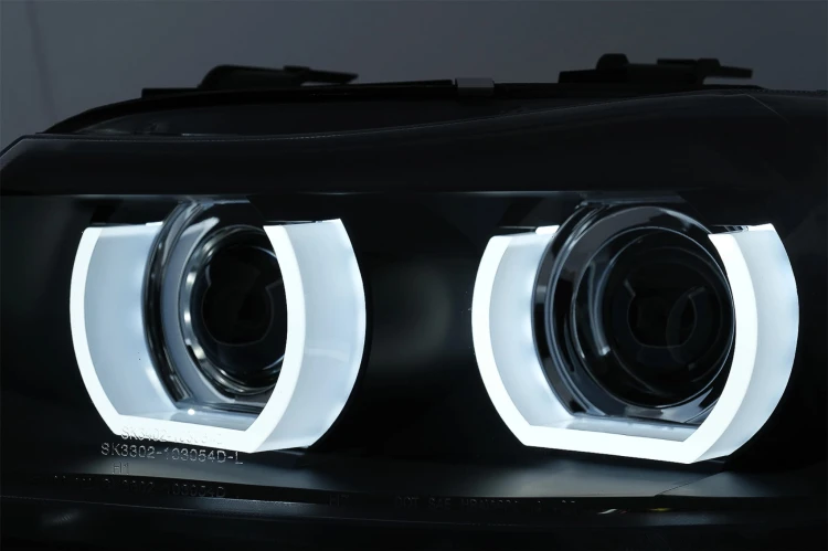 REFLEKTORY LAMPY PRZEDNIE ANGEL EYES LED BMW 3 SERII E90 E91 LCI 08-11