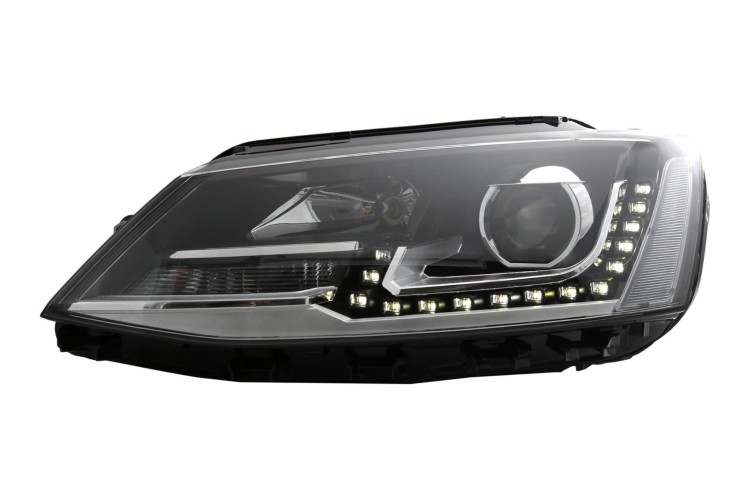 LAMPY PRZEDNIE REFLEKTORY VW JETTA MK6 VI (2011-2017) GTI LOOK