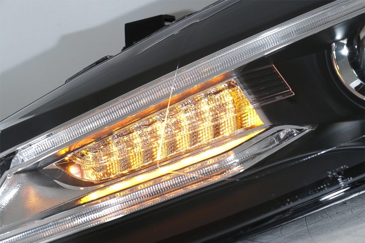 REFLEKTORY LAMPY PRZEDNIE VW POLO MK5 6R 6C 61 11-17