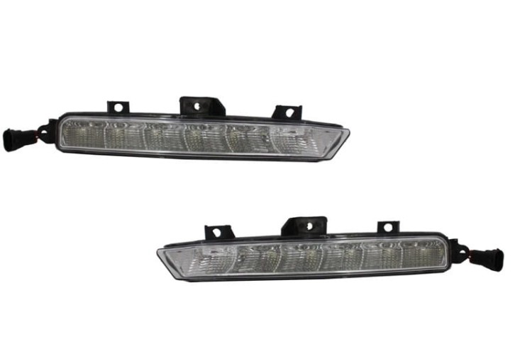 ŚWIATŁA DO JAZDY DZIENNEJ LED MERCEDES E KLASA W212 09-13 ZDERZAK 63 AMG