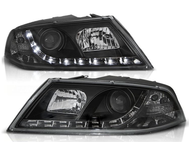LAMPY PRZEDNIE REFLEKTORY XENON BLACK SKODA OCTAVIA 2 03.04- 08