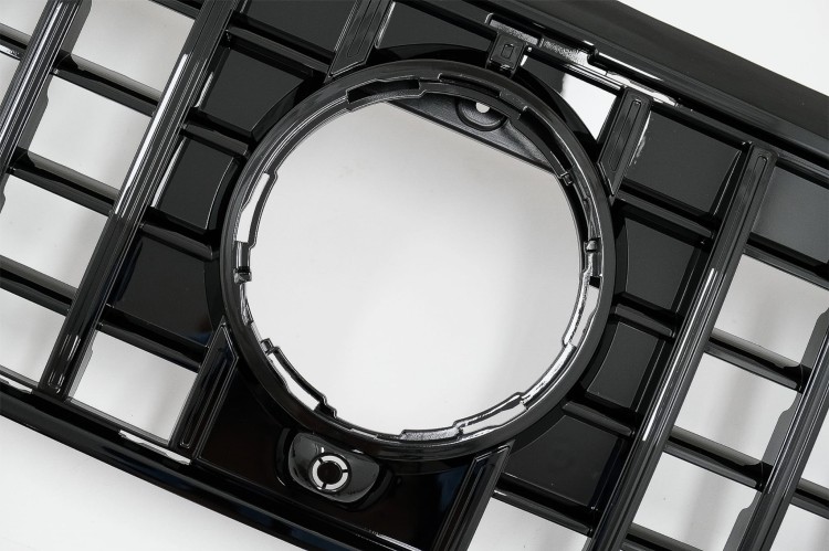 GRILL ATRAPA CHŁODNICY PANAMERICANA MERCEDES GLA X247 (19-23) CZARNY POŁYSK