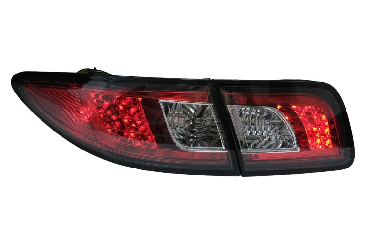 LAMPY TYLNE MAZDA 6 SEDAN GG1 (08.2002-08.2007)