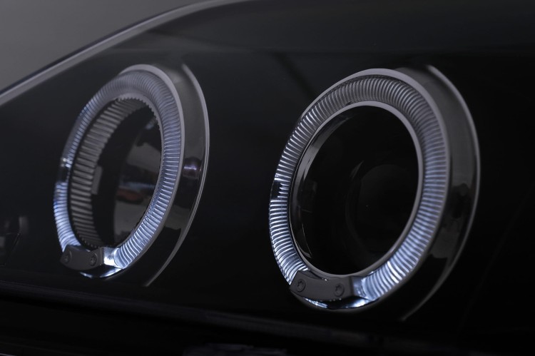 LAMPY PRZEDNIE REFLEKTORY ANGEL EYES DACIA LOGAN (2004-2008)