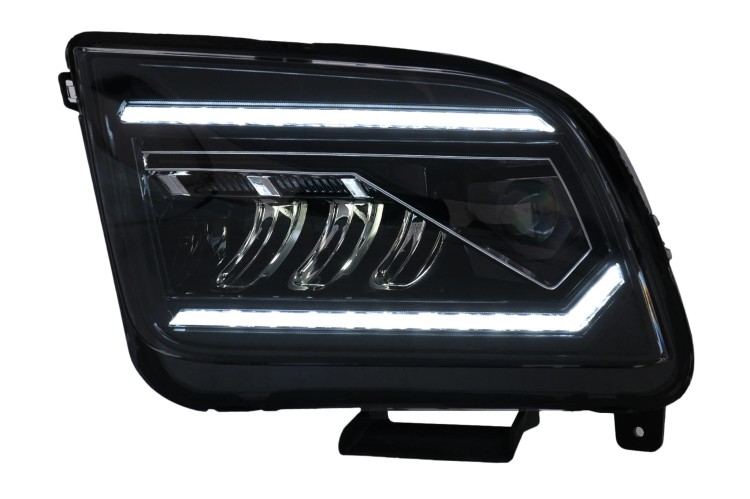 LAMPY PRZEDNIE REFLEKTORY LED FORD MUSTANG V (2005-2009)