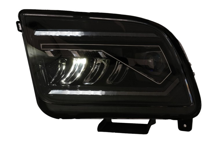 LAMPY PRZEDNIE REFLEKTORY LED FORD MUSTANG V (2005-2009)
