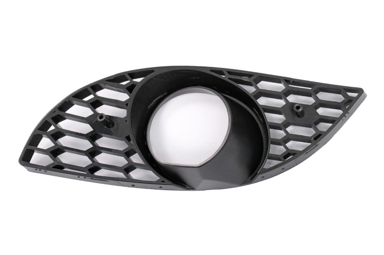 KRATKA HALOGENU PRAWA BMW 5 SERIII E60 E61 (2003-2010) ZDERZAK M5 LOOK