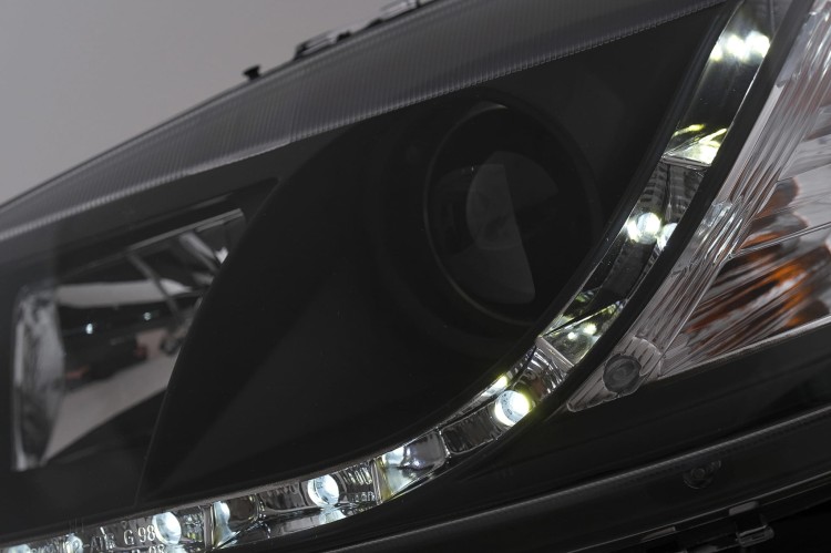 LAMPY PRZEDNIE REFLEKTORY LED DRL OPEL ASTRA G (09.1997-02.2004)