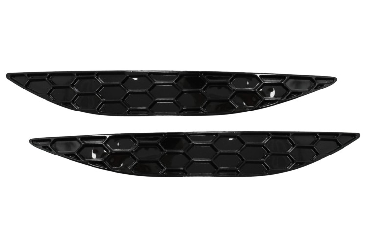 ZAŚLEPKI ODBLASKÓW W ZDERZAKU PLASTER MIODU VW GOLF 7 5G (13-17) R / R-LINE