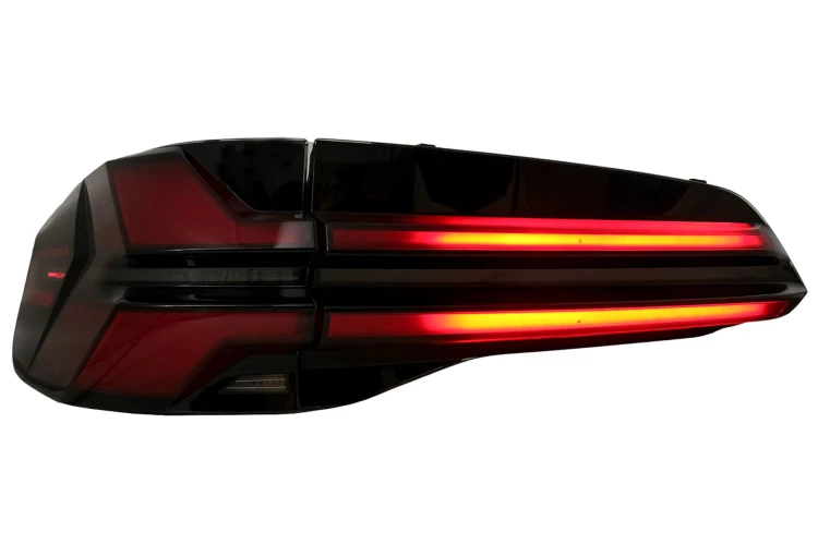 LAMPY TYLNE LED BMW X5 G05 (19-22) LCI DESIGN 2024