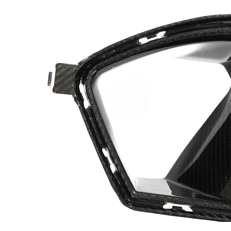 ZESTAW ZDERZAKA PRZEDNIEGO GRILL WLOTY CARBON ACC M3 G80 G81 M4 G82 G83