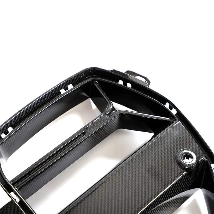 ZESTAW ZDERZAKA PRZEDNIEGO GRILL WLOTY CARBON ACC M3 G80 G81 M4 G82 G83