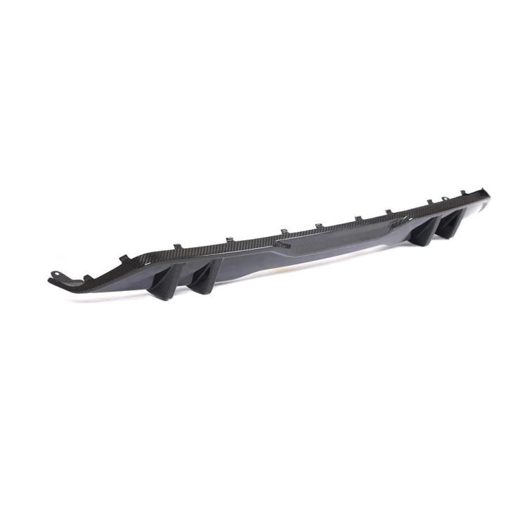 DYFUZOR DOKŁADKA CARBON CM STYLE BMW 5 G60 G61