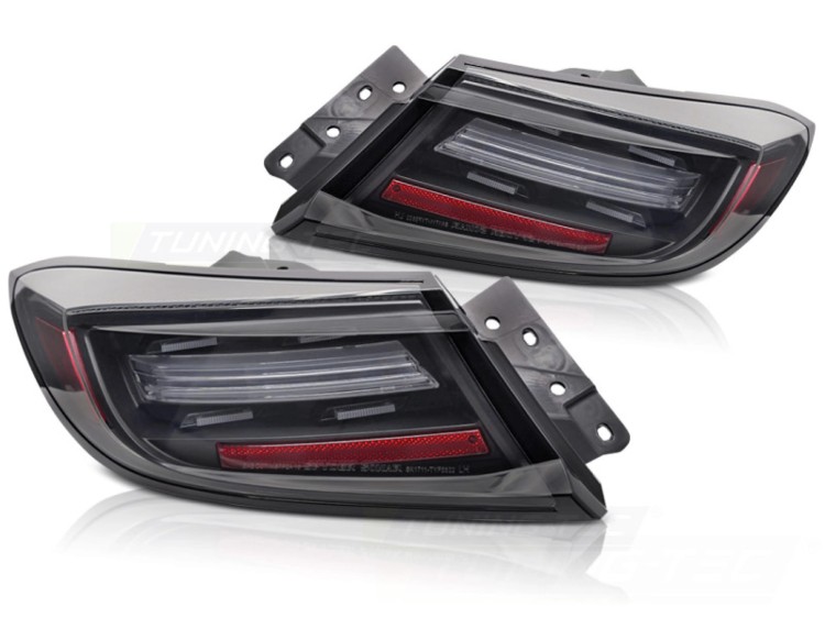 LAMPY TYLNE BLACK SEQ TOYOTA GR86 21+ LED