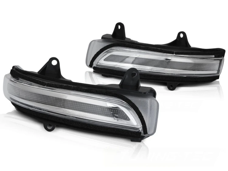 KIERUNKOWSKAZY BOCZNE WHITE LED SEQ TOYOTA LAN CRUISER 150 09+