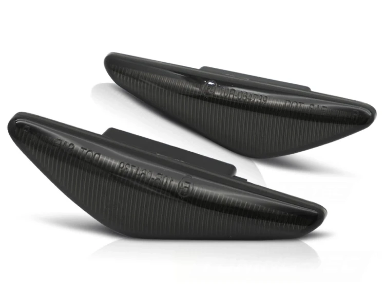 KIERUNKOWSKAZY BOCZNE LED SEQ BMW SERII 3 E46 COUPE 03-06