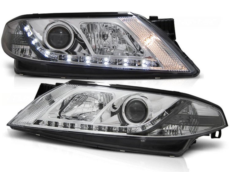 LAMPY PRZEDNIE REFLEKTORY RENAULT LAGUNA 2 01-03.05 CHROM LED