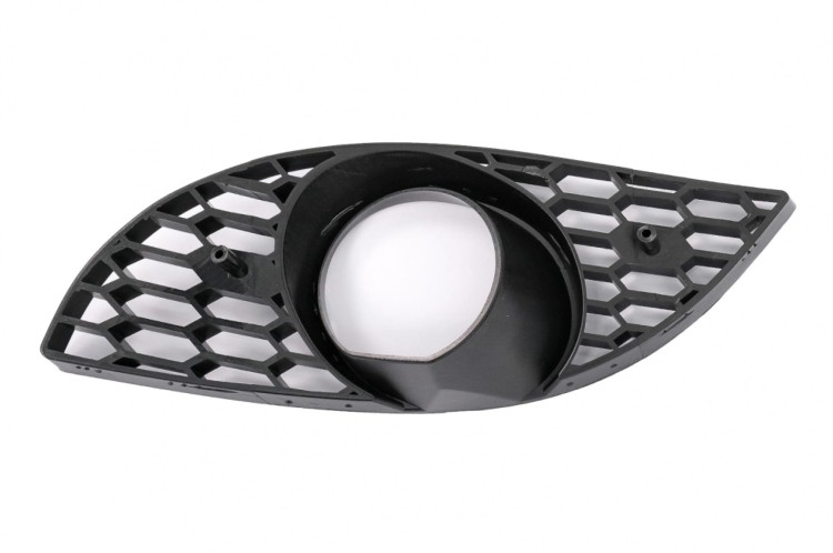 KRATKI PRZEDNIEGO ZDERZAKA BMW 5 SERII E60 E61 (03-10) ZDERZAK M5 DESIGN