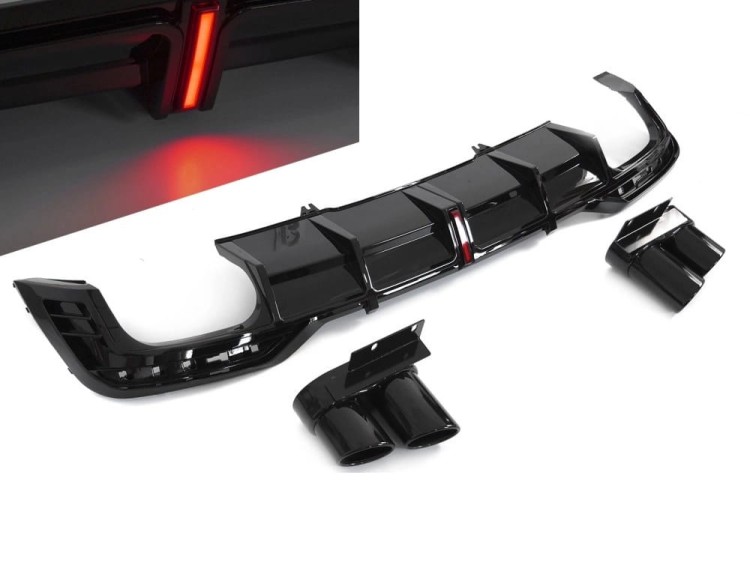 DYFUZOR KOŃCÓWKI CZARNY POŁYSK ZE ŚWIATŁEM LED AUDI A5 F5 19-23 RS5 LOOK