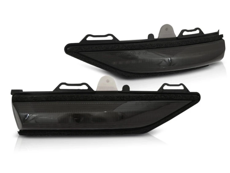 KIERUNKOWSKAZY BOCZNE FORD FIESTA MK8 17- SEQ LED SMOKE