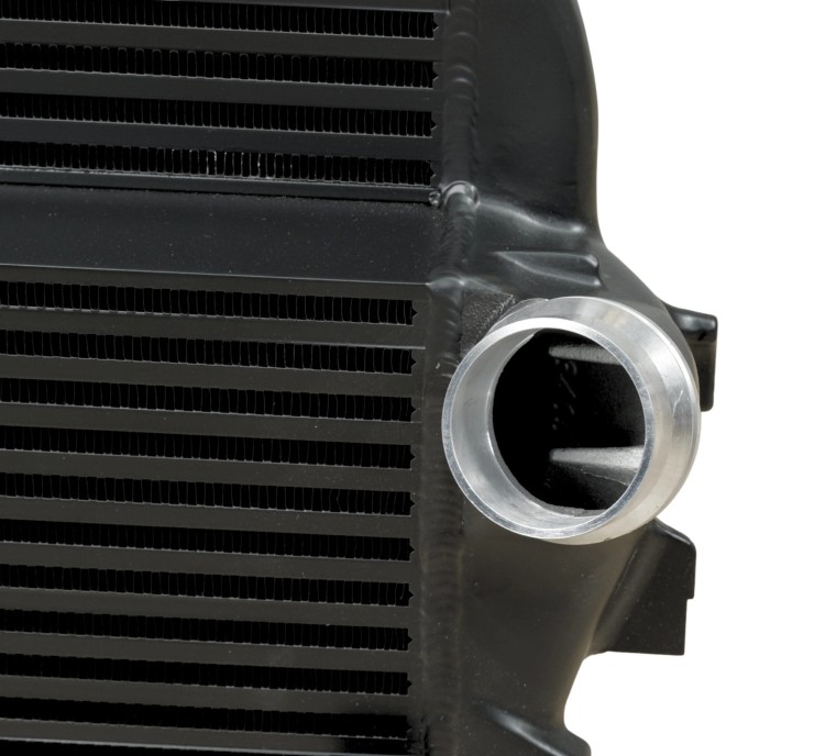 INTERCOOLER DEDYKOWANY BMW E60 / E61 / E63 / E64 535I 525D 530D 535D 635D