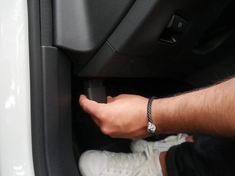 AKTYWNY WYDECH GŁOŚNIK PANTHERA LEO 7.4 ACTIVE SOUND GENERATOR