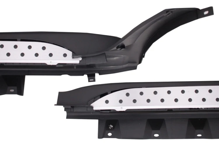 STOPNIE BOCZNE DO BMW X3 E83 (2004-2010)