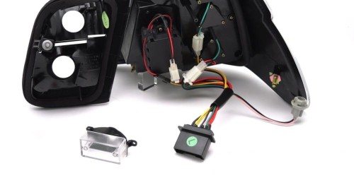 LAMPY TYLNE LED TAIL SMOKE BMW E46 98-01 SEDAN