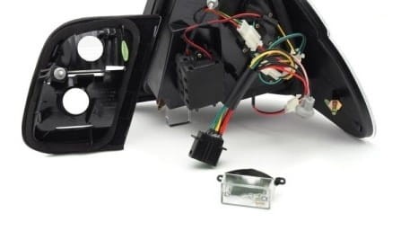 LAMPY TYLNE LED TAIL LIGHTS RED SMOKE BMW E46 01-05 SEDAN