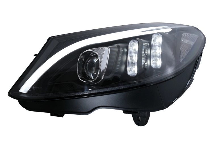 LAMPY PRZEDNIE REFLEKTORY MERCEDES C KLASA W205 S205 A205 C205 (14-18)