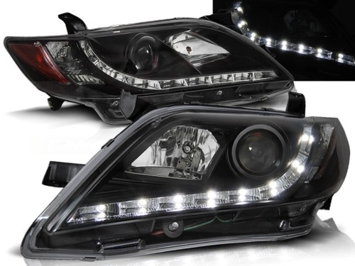 LAMPY PRZEDNIE REFLEKTORY TOYOTA CAMRY 6 XV40 06-09
