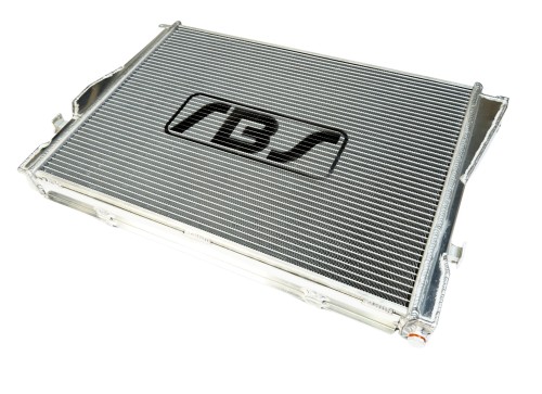 ALUMINIOWA CHŁODNICA WODY BMW E9X E8X MANUAL