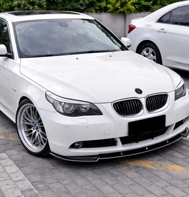 DOKŁADKA DO ZDERZAKA BMW E60 / E61 03-07