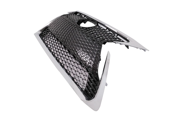 GRILL ZDERZAKA PRZEDNIEGO LEXUS CT ZWA10 (2015-2017) FACELIFT 2017+ DESIGN