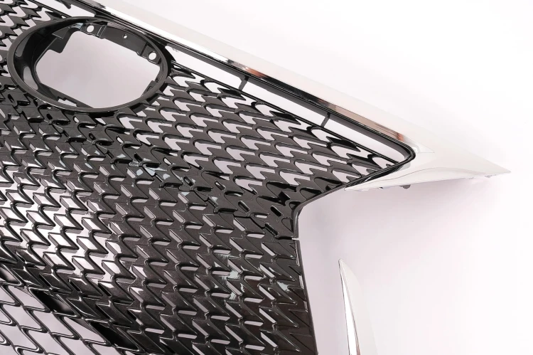 GRILL ZDERZAKA PRZEDNIEGO LEXUS CT ZWA10 (2015-2017) FACELIFT 2017+ DESIGN