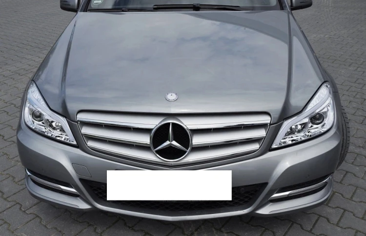 LAMPY PRZEDNIE REFLEKTORY LED BLACK SEQ DRL MERCEDES C KLASA W204 11-14