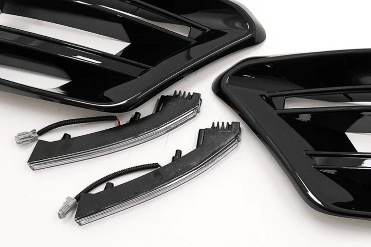 KRATKI PRZEDNIEGO ZDERZAKA + LED MERCEDES S KLASA W223 20-26 B-DESIGN