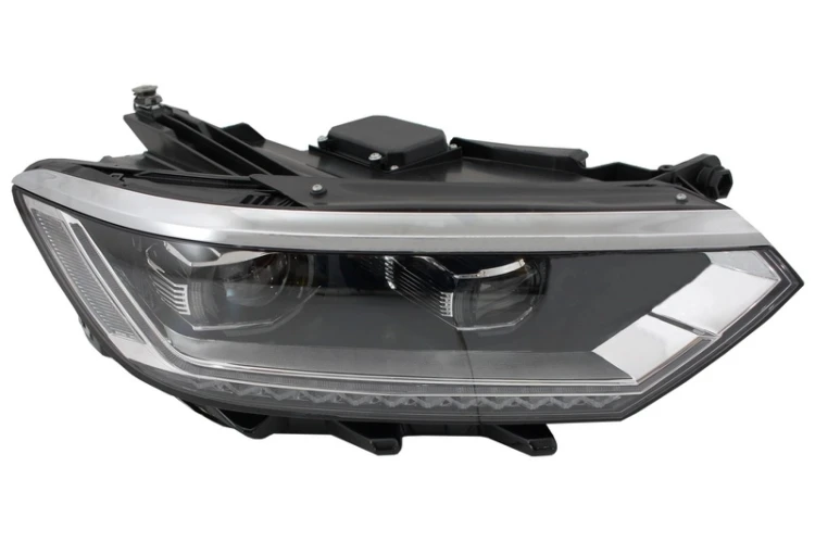 LAMPY PRZEDNIE LED VW PASSAT B8 3G (2014-2019) MATRIX R LINE