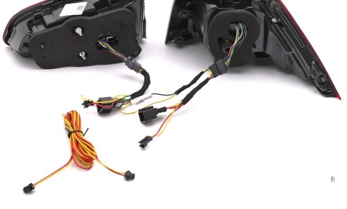 LAMPY TYLNE LED LASER RED SEQ VW GOLF 7 13-19