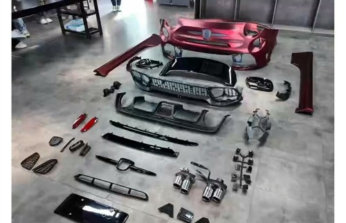 ZESTAW ZDERZAKÓW BODY KIT ABARTH LOOK FIAT 500 (2007-2015)
