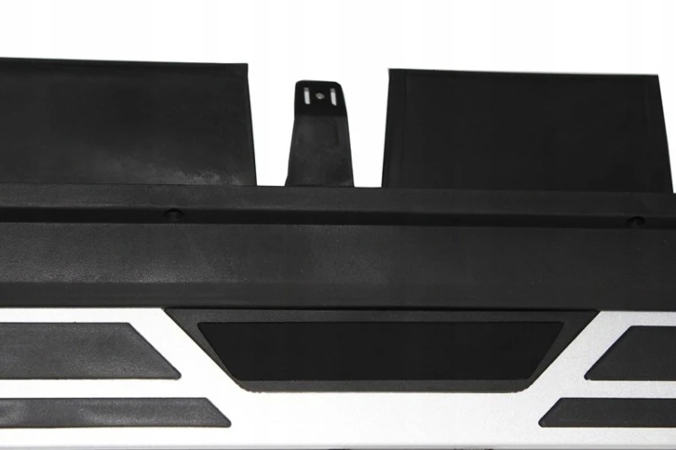 PROGI STOPNIE PROGOWE HYUNDAI IX35 (2009-2014)