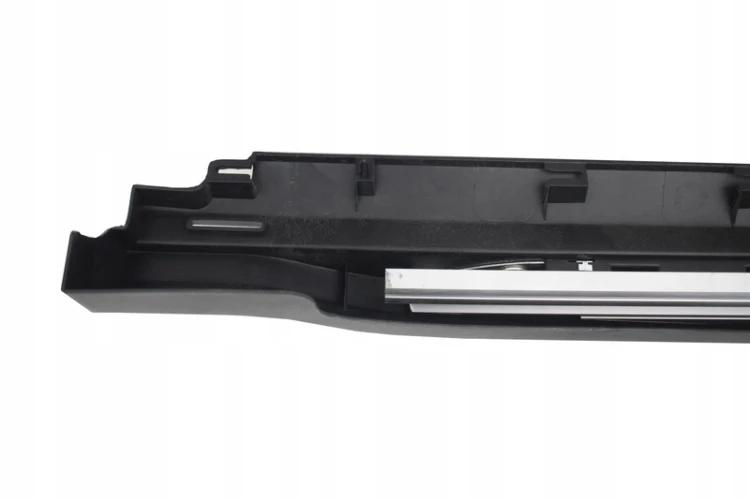 STOPNIE PROGOWE RANGE ROVER EVOQUE (14-UP)