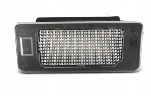 OŚWIETLENIE REJESTRACJI LED BMW E88 CABRIO (07-11)